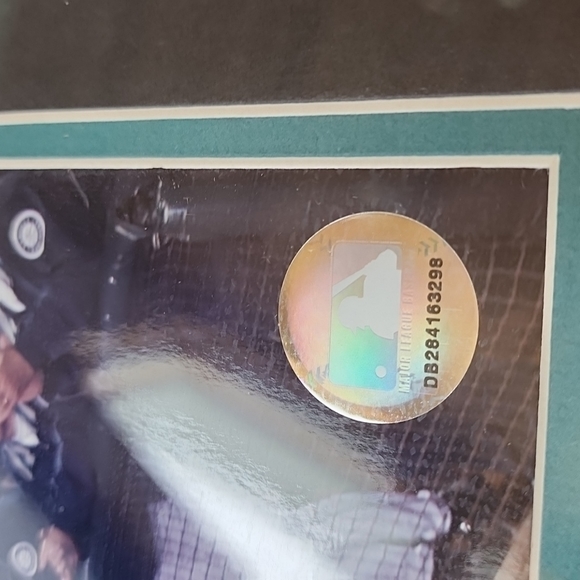 Collector's Edition Edgar Martinez photo#244 of 2004 commemorative plaque - Picture 7 of 10